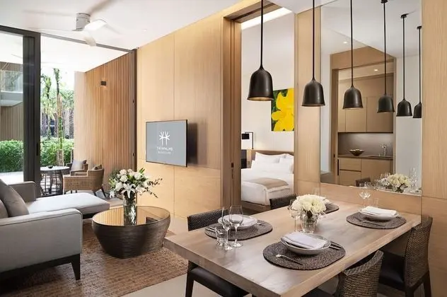 Grand Azure Suite
