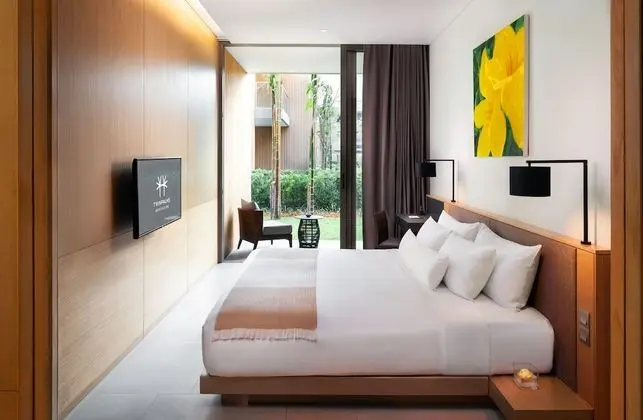 Grand Azure Suite