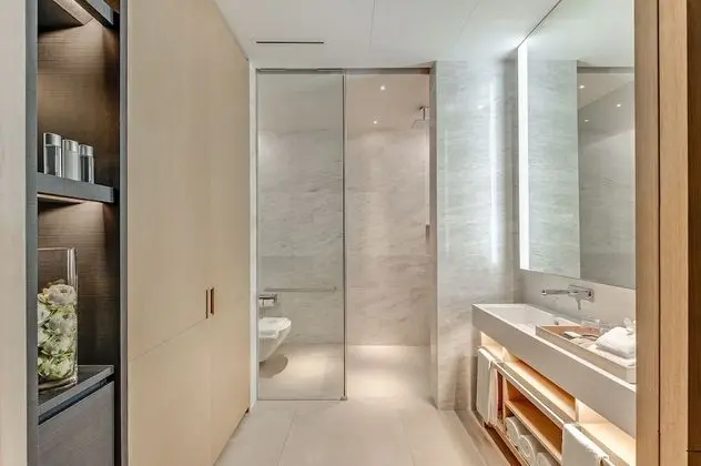 Grand Azure Suite
