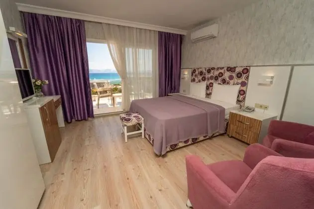 Suite,    , Balkonlu