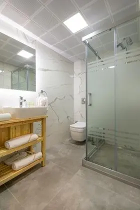 Suite, Deniz Manzaralı
