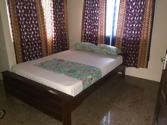 Tek Büyük Yataklı Oda, 1 Çift Kişilik Yatak, Sigara İçilmez