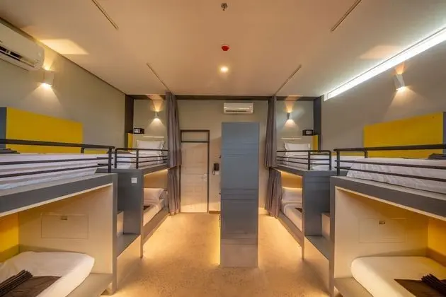 Shared 8 Bed Ladies Dorm