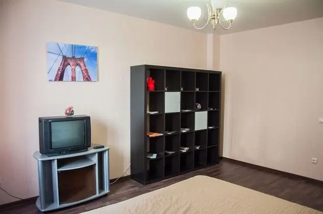 Apart Daire, 1 Yatak Odası (Ovrazhnaya st. 13)