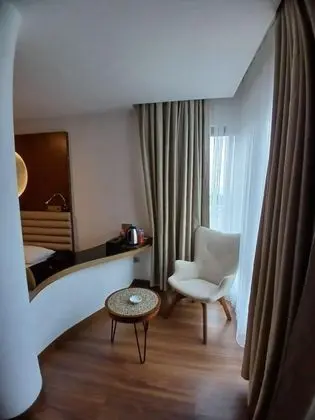 https://images.odamax.com/img/1920x1080/odamax/image/upload/TWO_BROTHER_HOTEL_SPA_202505032002591_0d298a93_99e5_4c6b_99e9_d11775607f1b.jpg