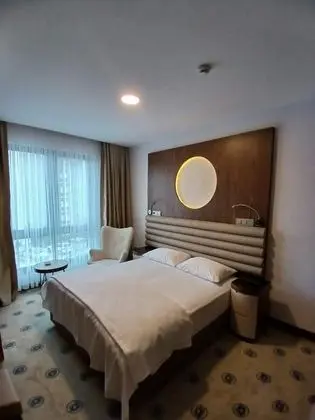 https://images.odamax.com/img/1920x1080/odamax/image/upload/TWO_BROTHER_HOTEL_SPA_202505041815404_c6051442_78d7_4bfb_b3f6_0a070351105f.jpg