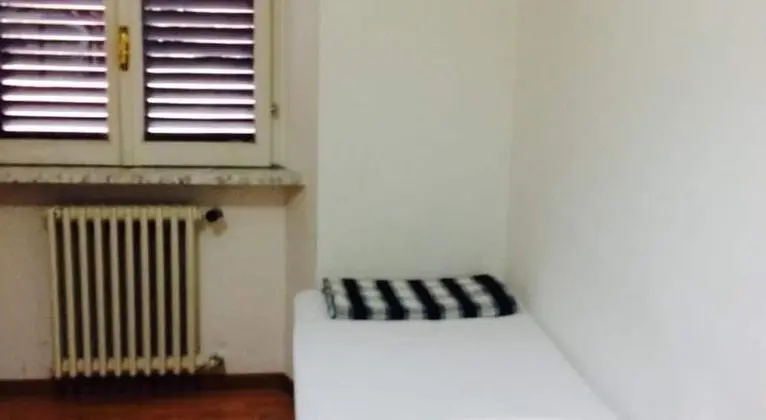 Economy Tek Büyük Yataklı Oda, Ortak Banyo