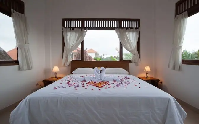 Junior Villa, 2 Yatak Odası, Kişiye Özel Havuzlu