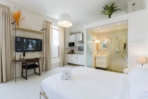 Deluxe Stüdyo, Deniz Manzaralı