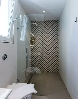 Luxury Çatı Katı Süiti (Penthouse), 1 Büyük (Queen) Boy Yatak, Teras, Kısmi Deniz Manzaralı
