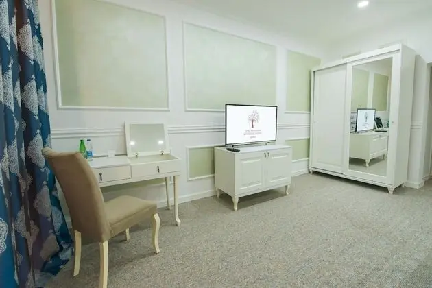 Deluxe Tek Büyük Yataklı Oda, Balkon (Castle view)