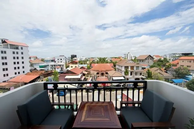 Deluxe Double Room with Balcony