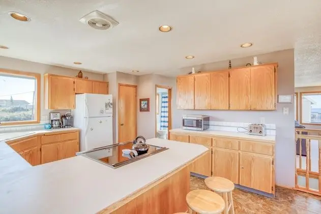 Ev, Birden Çok Yatak (Two Views Vacation Home)