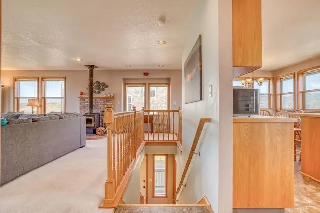 Ev, Birden Çok Yatak (Two Views Vacation Home)