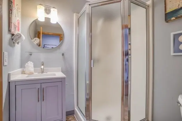 Ev, Birden Çok Yatak (Two Views Vacation Home)