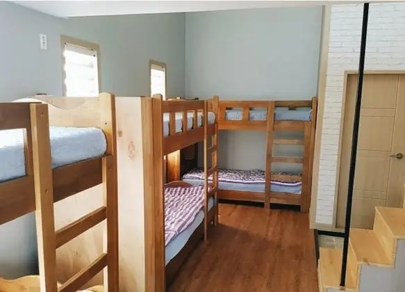 Ortak Ranzalı Oda, Sadece kadınlar için (8 people)