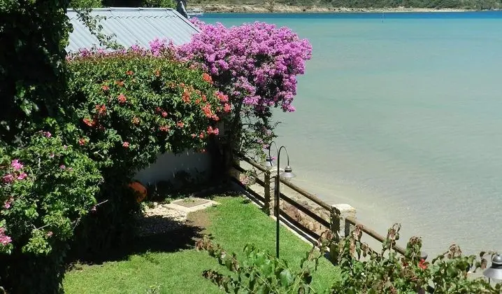 Honeymoon Kır Evi (Lover's Nest)