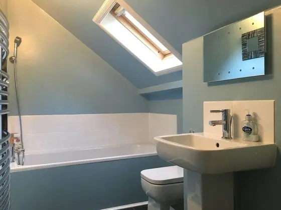 Comfort Tek Büyük Yataklı Oda, Özel Banyo, Dağ Manzaralı