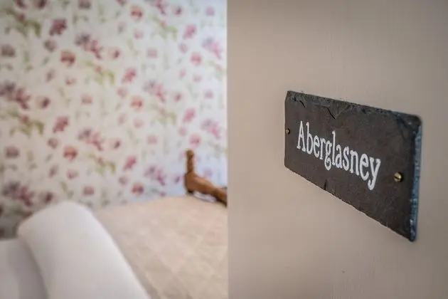Luxury Tek Büyük veya İki Ayrı Yataklı Oda