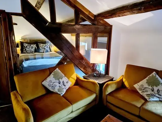 Luxury Tek Büyük Yataklı Oda, Banyolu/Duşlu