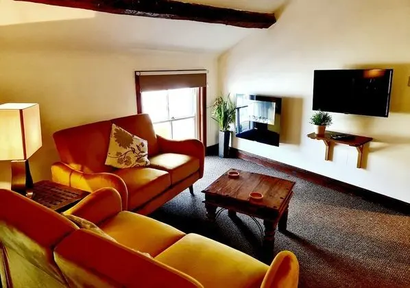 Luxury Tek Büyük Yataklı Oda, Banyolu/Duşlu