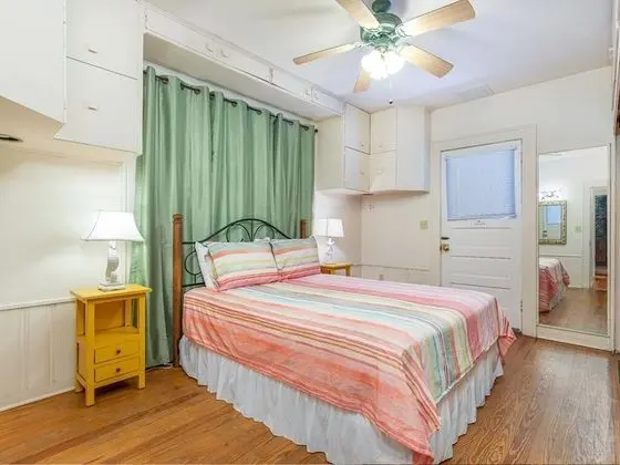 Ev, Birden Çok Yatak, Mutfak, Bahçe Manzaralı