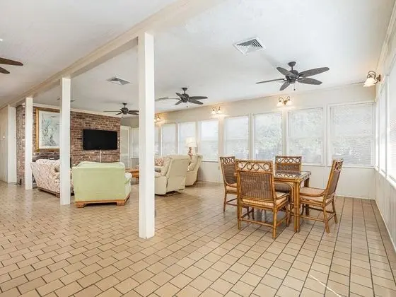 Ev, Birden Çok Yatak, Mutfak, Bahçe Manzaralı