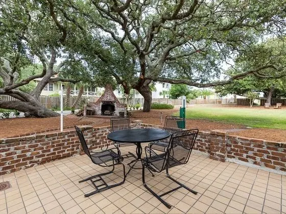 Ev, Birden Çok Yatak, Mutfak, Bahçe Manzaralı