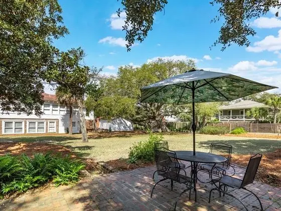 Ev, Birden Çok Yatak, Mutfak, Bahçe Manzaralı