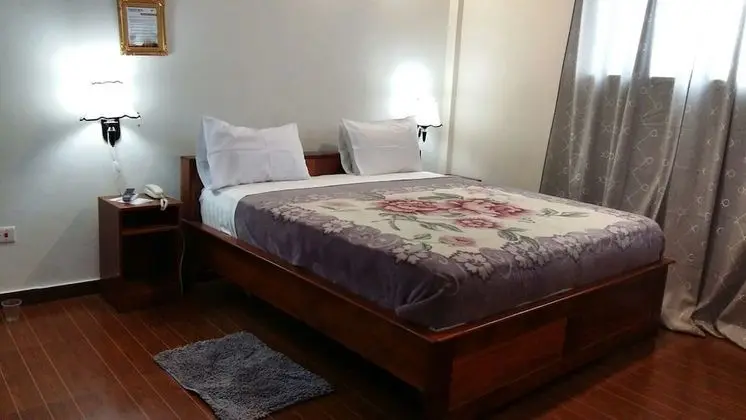 Standard Oda, 1 Büyük (Queen) Boy Yatak