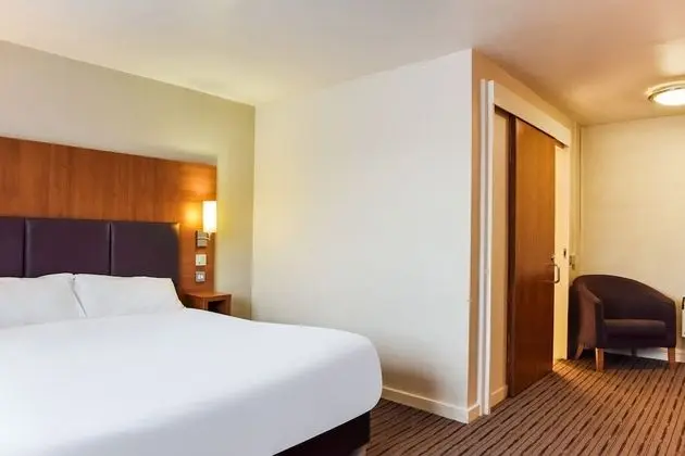 Standard Tek Büyük Yataklı Oda