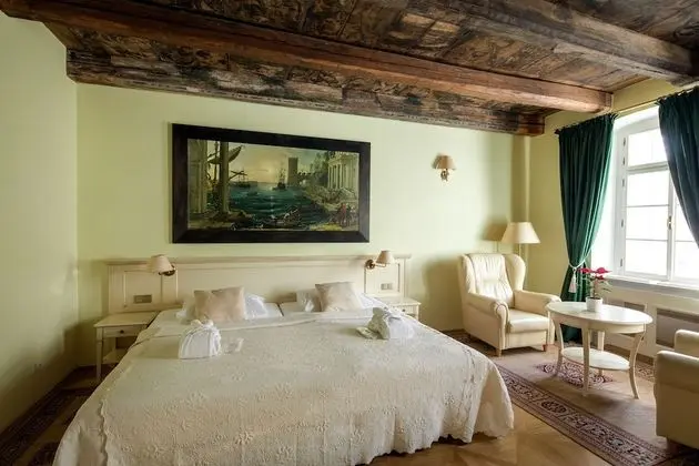 Deluxe Tek Büyük veya İki Ayrı Yataklı Oda, Şehir Manzaralı