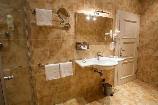 Superior Üç Kişilik Oda, Şehir Manzaralı