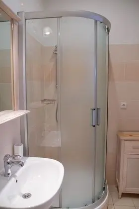 Tek Büyük Yataklı Oda (extra bed)