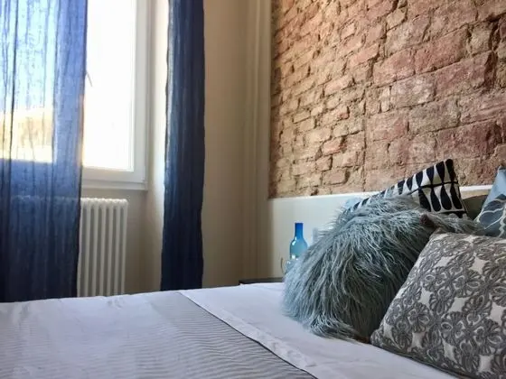 Design Stüdyo, Sigara İçilmez, Avlu