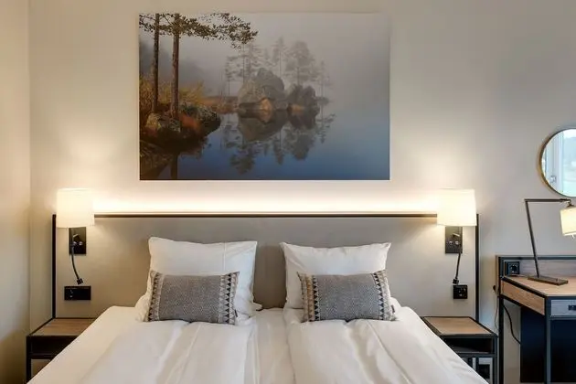 Classic Tek Büyük Yataklı Oda