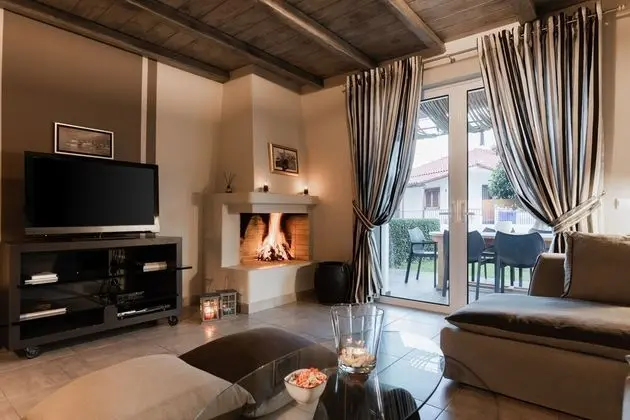 Villa (Christine)