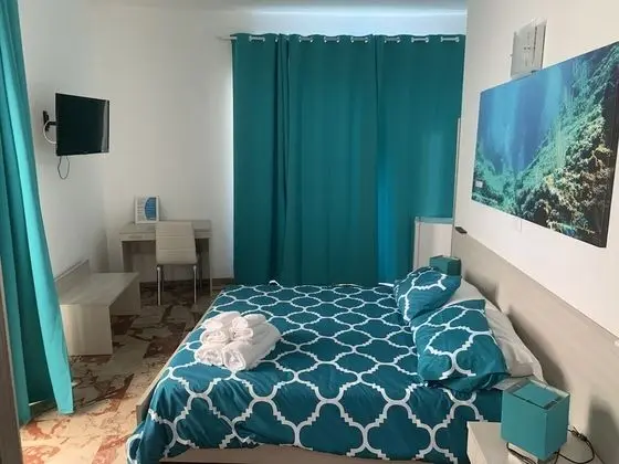Tek Büyük veya İki Ayrı Yataklı Oda