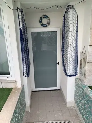 Üç Kişilik Oda