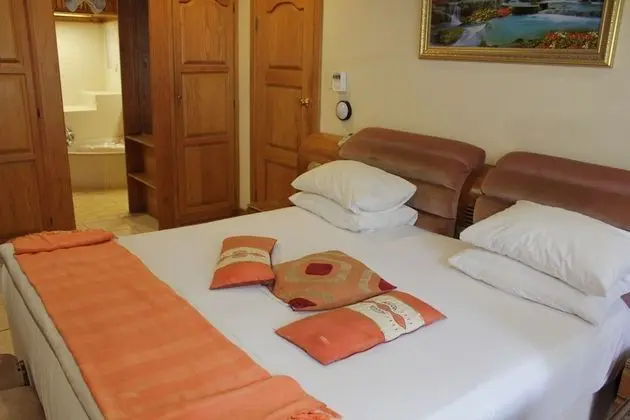 Comfort Tek Büyük Yataklı Oda