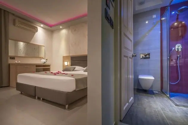 Superior Tek Büyük veya İki Ayrı Yataklı Oda, Balkon