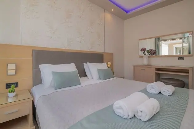 Superior Tek Büyük veya İki Ayrı Yataklı Oda, Balkon