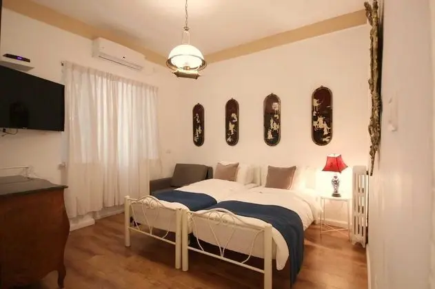 Basic Oda, 2 Tek Kişilik Yatak (Tzefania apartments 101)