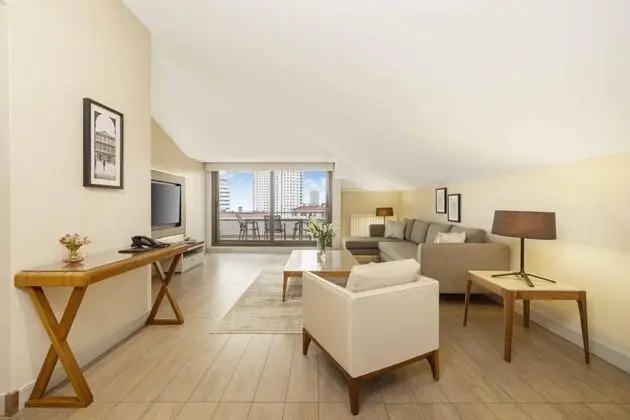 Çatı Katı Suit Oda, Şehir Manzaralı, Teraslı