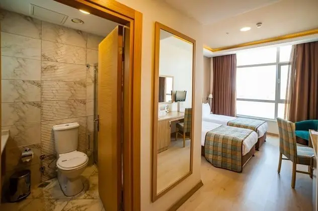 Standart Oda, Şehir Manzaralı