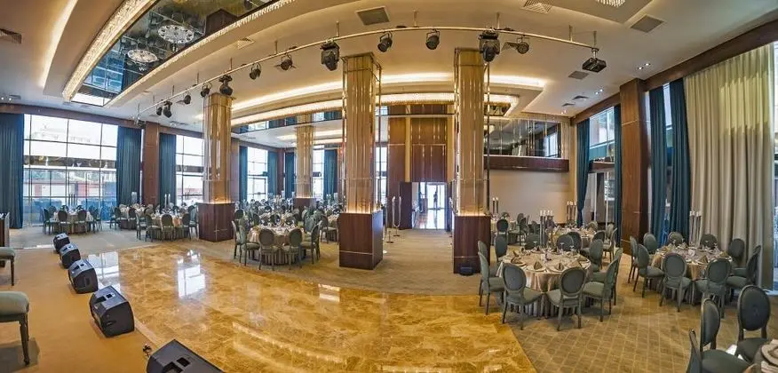 Standart Oda, Şehir Manzaralı