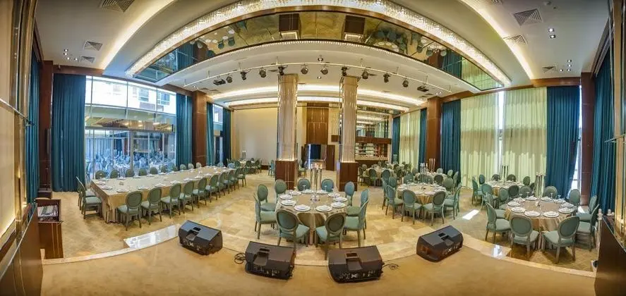 Standart Oda, Şehir Manzaralı