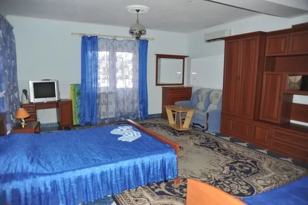 Comfort Tek Büyük Yataklı Oda
