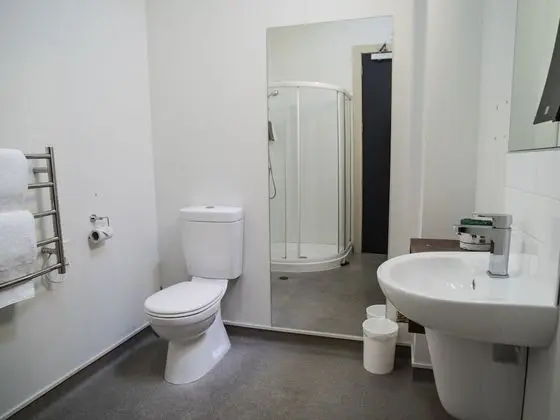 Stüdyo, 1 Büyük (Queen) Boy Yatak, Özel Banyo