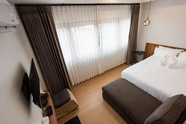 Deluxe Tek Büyük Yataklı Oda